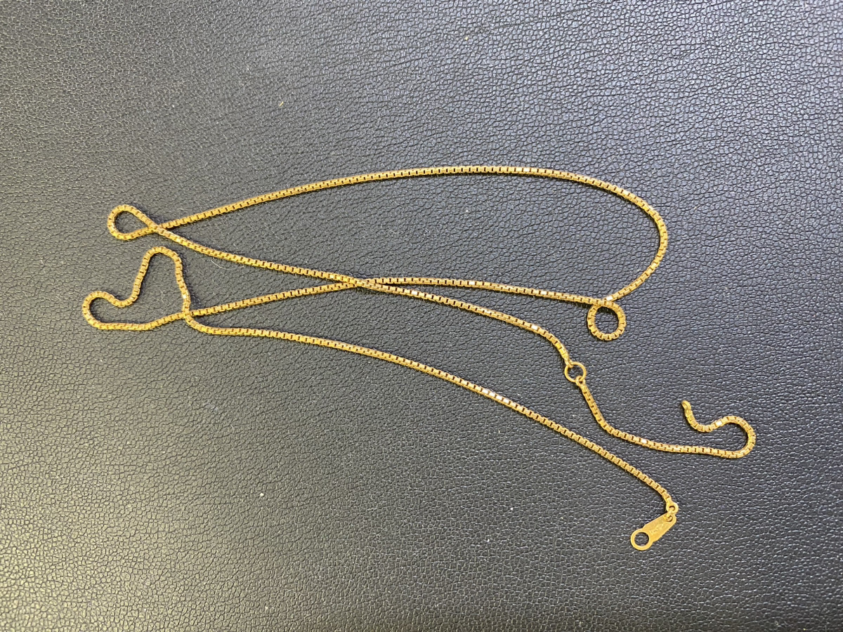 切れてしまったアクセサリー処分しないで見させてください♪