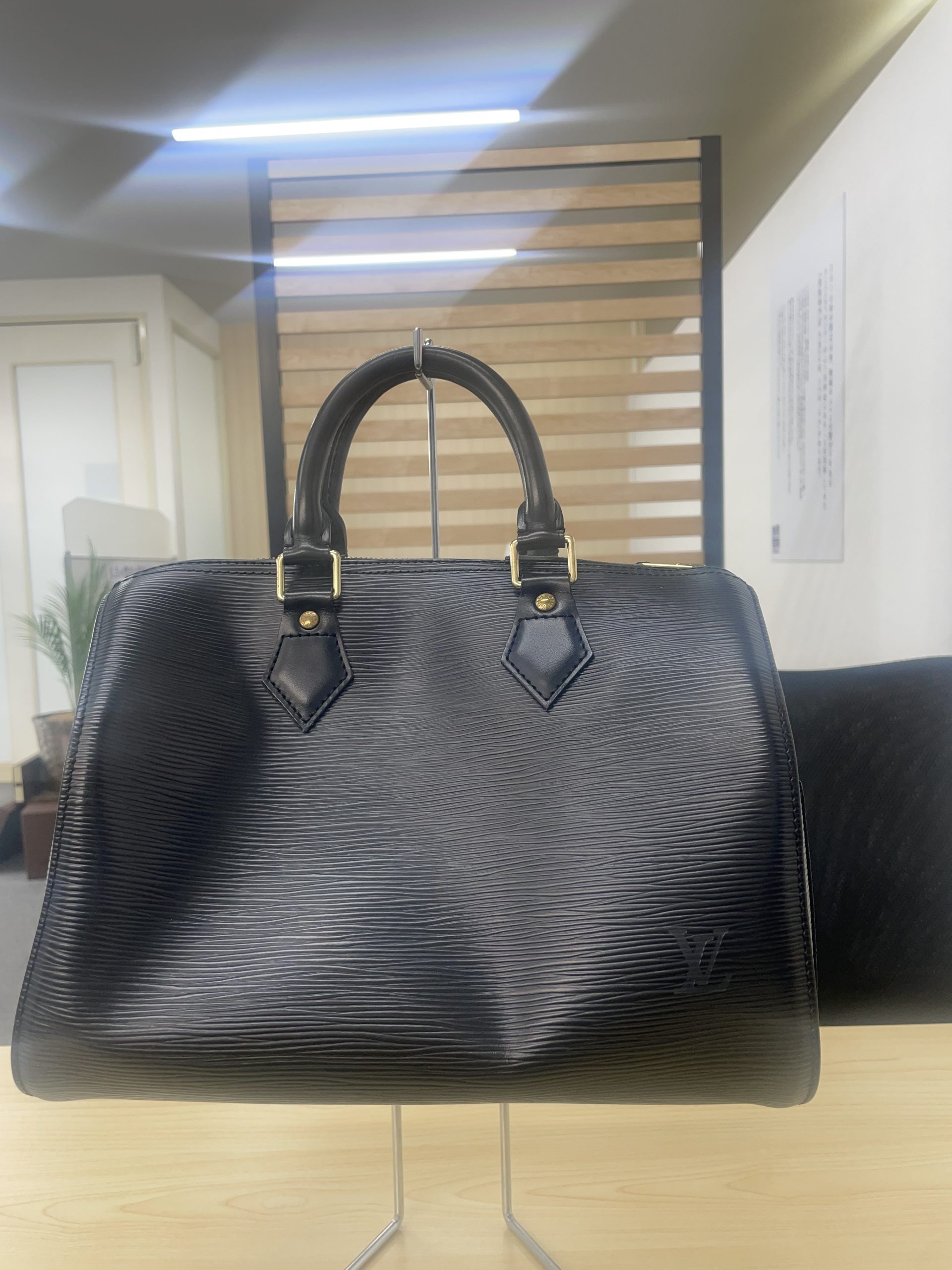 ヴィトンはエピも人気です！！