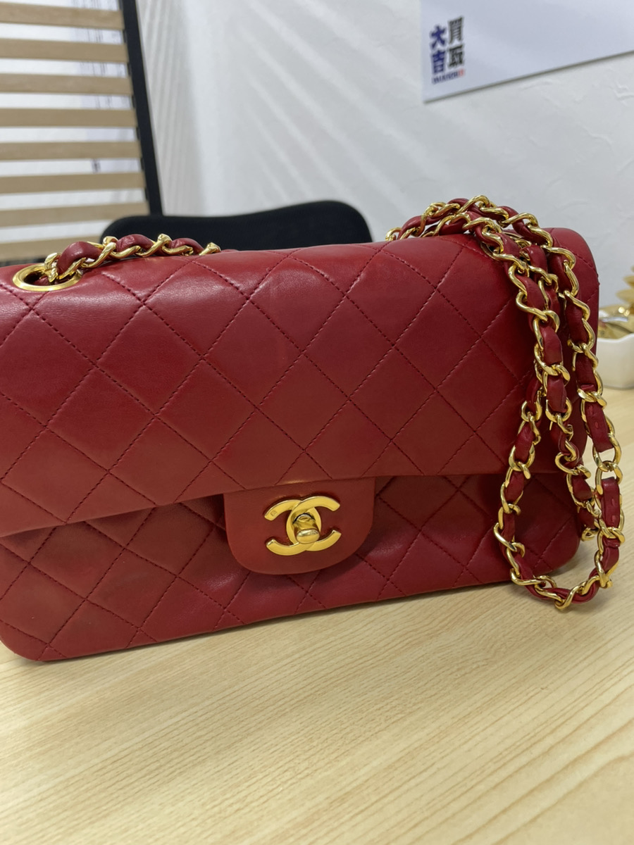 ブランドバッグを売るなら6.7月中に！