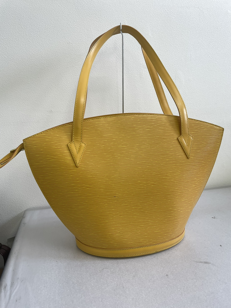 ブランドバッグの売却は買取大吉飯能駅北口店へ！