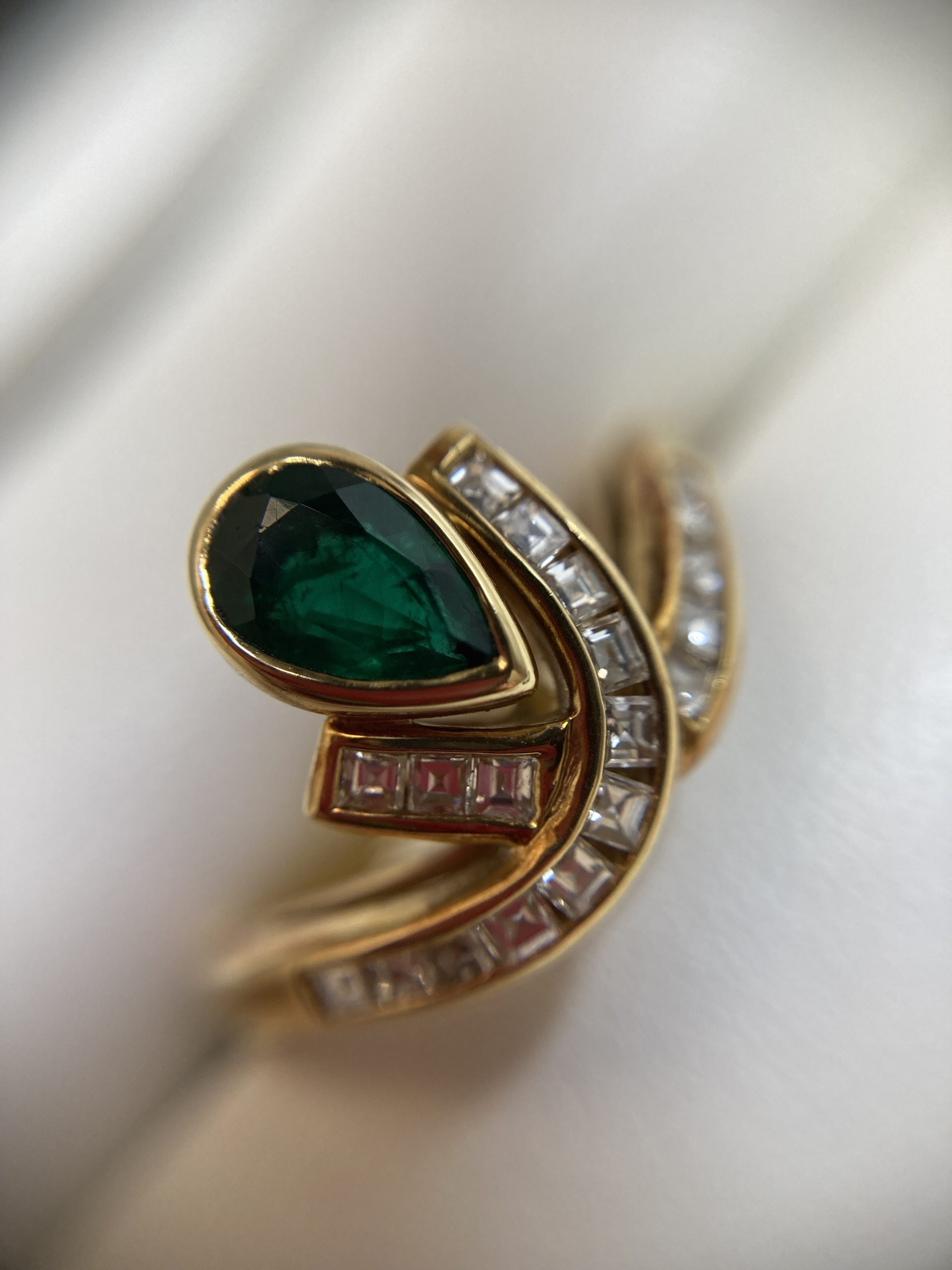 エメラルドダイヤリングをお買取させて頂きました♪