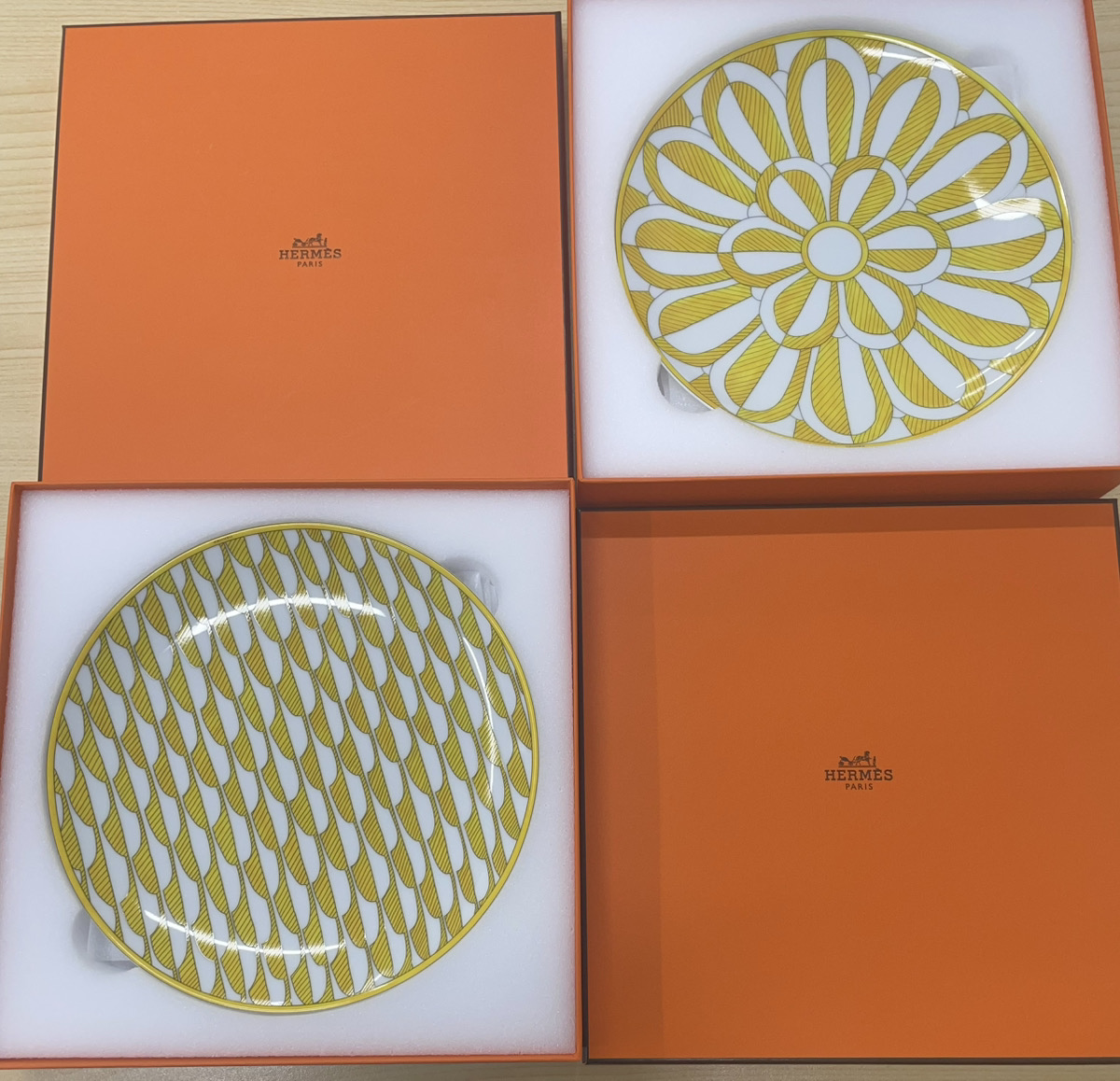 ブランド食器の査定も行います。