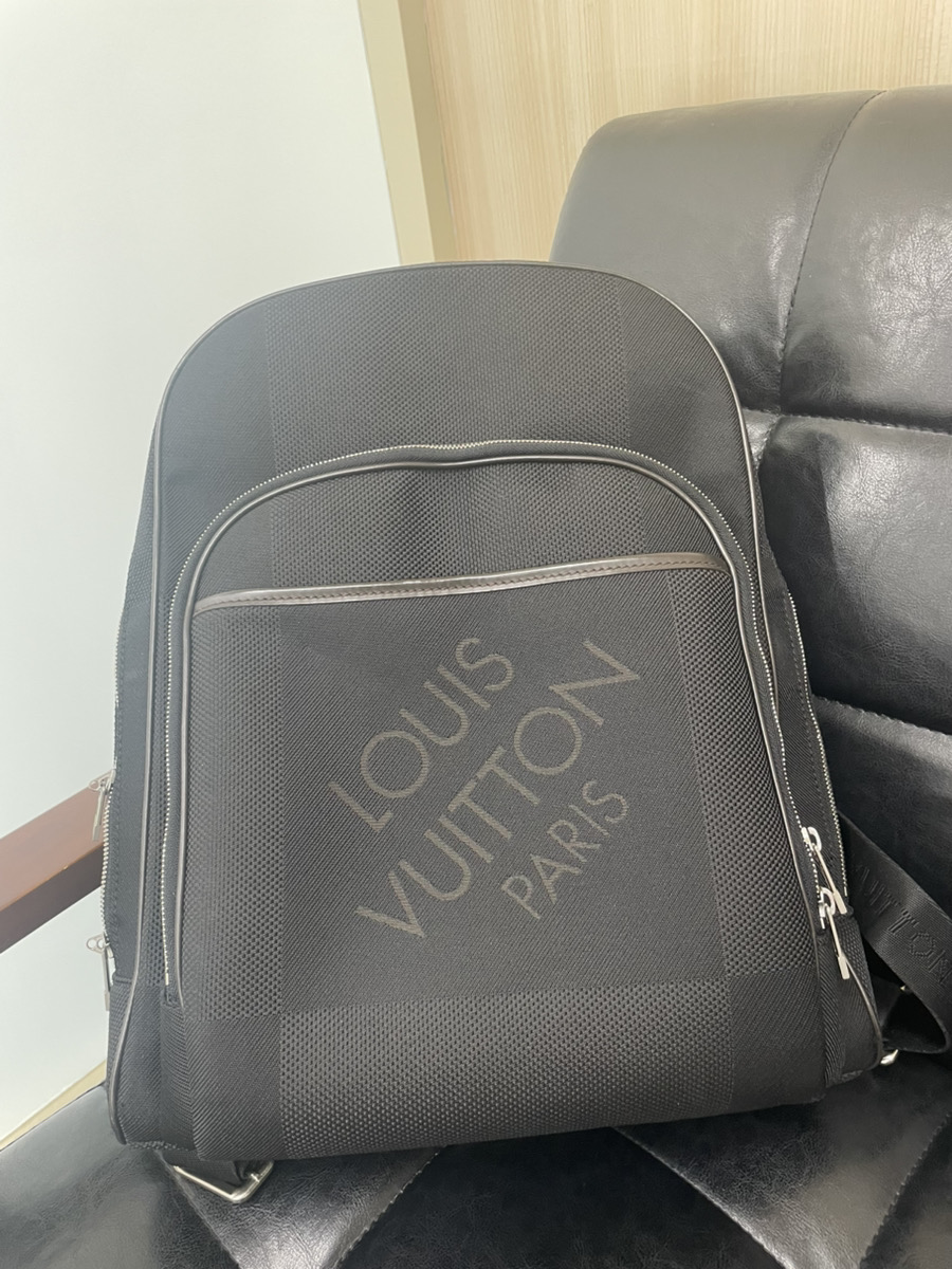 ヴィトンのバッグ品集め中です！